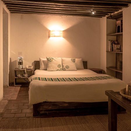 Peacock Guest House บักตะปูร์ ภายนอก รูปภาพ